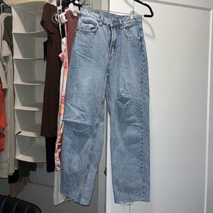 H&M 90's Straight Baggy Jeans